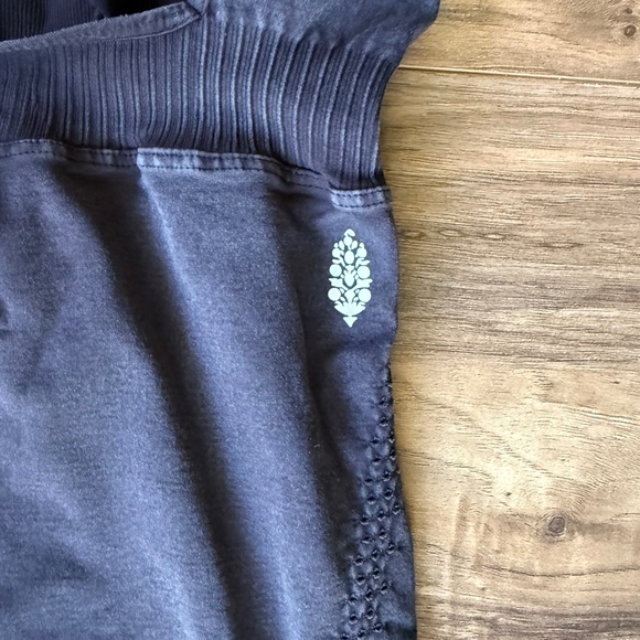 NWOT - FP Movement Good Karma Onesie M/L - Picture 6 of 9